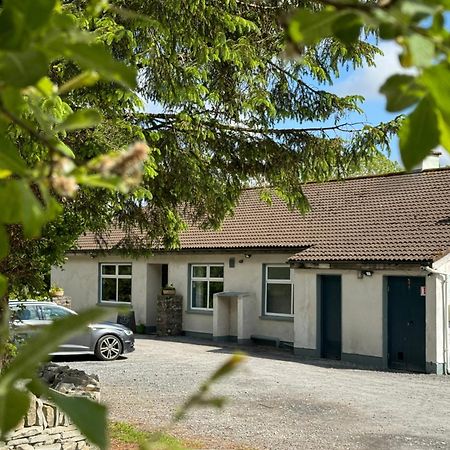 Ostello The Common Knowledge Centre Kilfenora Esterno foto